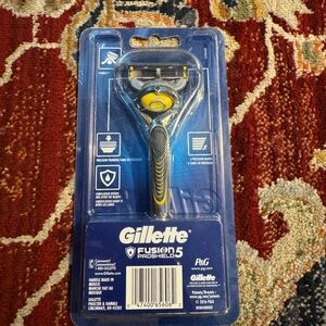 Gillette Fusion 5 Proshield Shaver